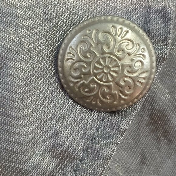 WOMENS METALLIC SATIN TRENCH COAT IN SILVER BY CARMEN SIZE MED TRENDY CLASSSY - Picture 5 of 10